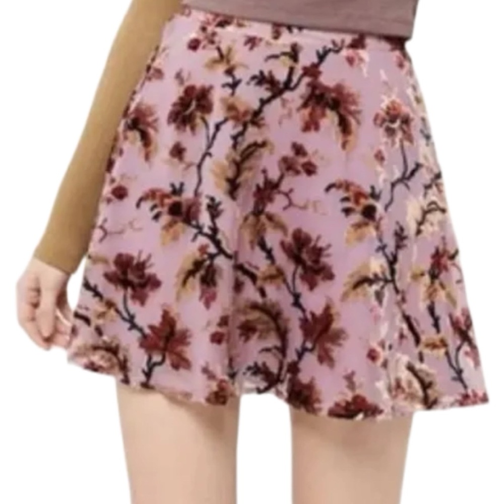 Urban Outfitters Velvet Floral Mini Skirt A Line in Pink Size Small